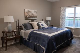 Spacious 3 bed 2 bath with King Master in Sycamore - Sycamore - 2