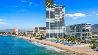 Stilysh 2BR Condo - Amazing Beachview - Pools - Puerto Vallarta - 7