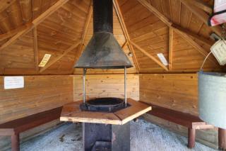 Cozy Dog Friendly Hot Tent With Log Burner & Logs - 2