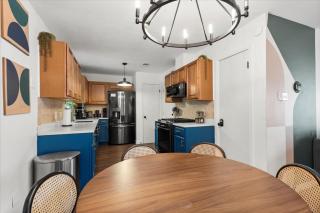 Hillside 3BR King-Close to DT Domain and Q2 - 4