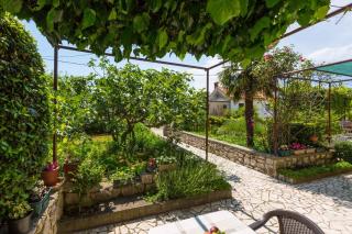 Holiday home in Jadranovo 39296 - Jadranovo - 1