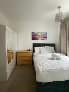 Baker Street Flats - 9