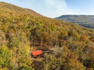 Eagles Nest Cabin with TN River Views - Jasper - 7