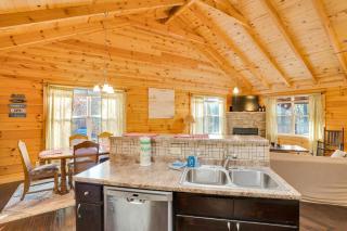 Eagles Nest Cabin with TN River Views - Jasper - 1