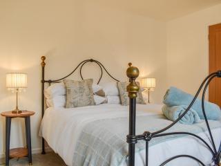 No 2, The Stables - Southam - 1