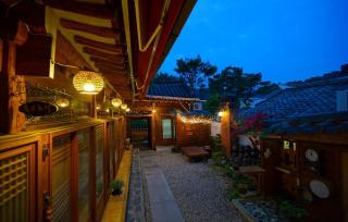 Jeonju Jeongdam Hanok Stay - 4