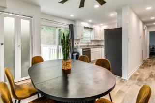 Game Room and Yard Updated House in Chester! - Chester - 9