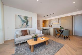 Signature 81 in Brighton - Melbourne - 7