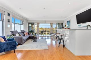 Oceana Haven - Beachside Serenity and Modern Comfort - 8