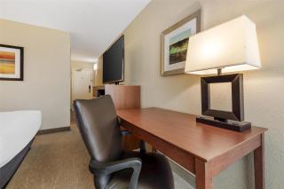 Best Western Fairmont - 2