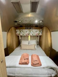 Moonbeam Airstream - Oakland - 9