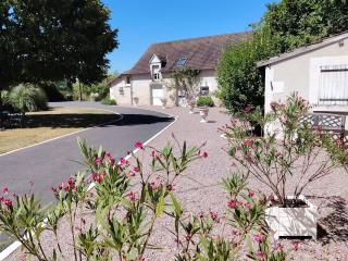 Maison au cœur du Berry : tranquillité, jeux pour enfants et proche Château de Valençay et Zoo de Beauval - FR-1-591-235 - 0