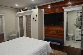 The Elizabeth Suite - 2