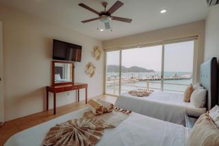La Playa Suites Hotel Ocean Front - 5