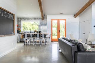 Yonah View King Beds - Wine Country Bliss - Cleveland - 2