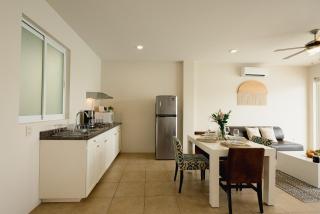 La Playa Suites Hotel Ocean Front - 2