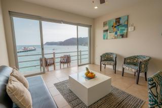 La Playa Suites Hotel Ocean Front - 1