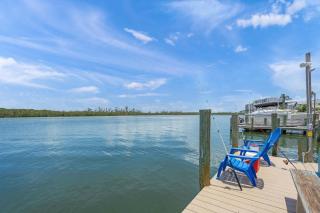 Coastal Breeze Siesta Manatee "C" - 6