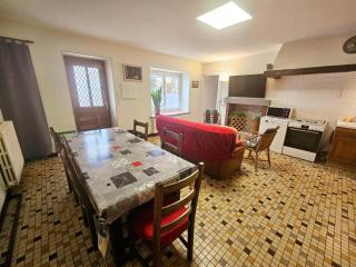 Gîte charmant près de Tours et Amboise avec Wi-Fi, cour privative, garage à vélos, accepte animaux - FR-1-381-503 - 1
