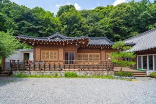 Yongin Yejik Hanok Pension - 6