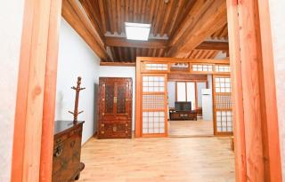 Ulsan Eoryeondang Hanok Stay - 8
