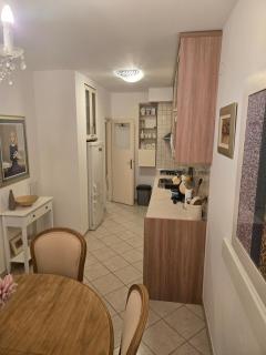 Beautifull spacious apartment - 1