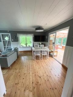 Ferienhaus am See - - 0