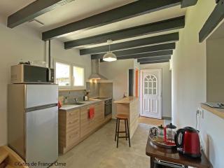 Maison Authentique avec Jardin Clos, Proche Ferme et Chevaux, Tout Inclus, Animaux Acceptés - FR-1-497-214 - 3