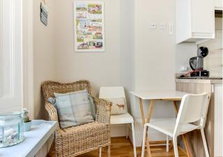 Perfectly Serene Studio - Brighton & Hove - 9