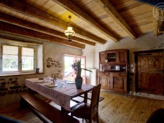 Charmant Gîte pour 4 avec Jardin, Animaux Bienvenus - FR-1-496-191 - 1