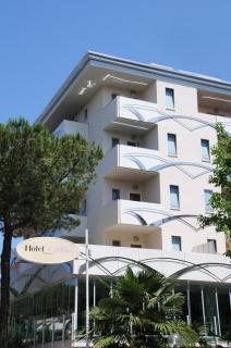 Hotel Caribia Pinarella - Cervia - 0