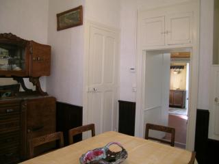 Gîte Indépendant avec Cour Close, WiFi et Chauffage Compris – Proche Montluçon et Néris-les-Bains - FR-1-489-27 - Huriel - 5