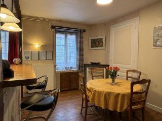 Charmant gîte près d'un château avec jardin, terrasse, parking et WiFi, à 14 km de Vichy - FR-1-489-1 - Billy - 5