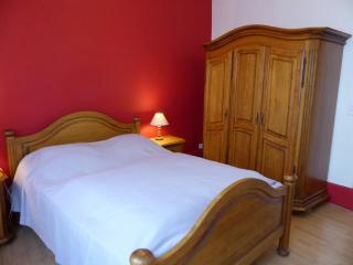 Maison familiale au calme avec jardin clos, proche thermes - FR-1-489-563 - Néris-les-Bains - 1