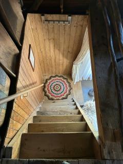 Historic Farmhouse In Scenic Isfjorden - 1