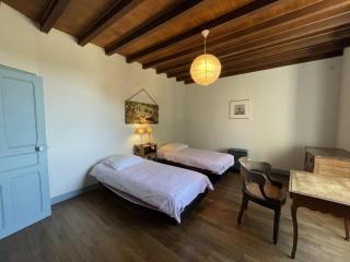 Grande ferme avec piscine privée et animaux acceptés à Chappes - FR-1-489-90 - Chappes - 5