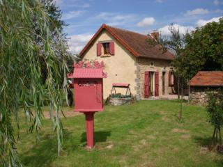 Fermette rénovée avec charme Bourbonnais, jardin arboré, clim, Wifi, animaux acceptés, proche Commentry - FR-1-489-228 - Beaune dʼAllier - 5