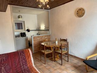 Maison indépendante avec jardin et terrasse, idéalement située entre Moulins et Vichy - FR-1-489-544 - Saulcet - 3