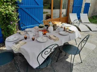 Gîte familial en ferme équestre avec piscine, nature et confort à Souvigny - FR-1-489-466 - Souvigny - 1
