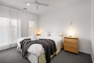 3BR Light-filled Retreat Mt Duneed - Mount Duneed - 3