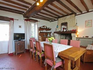 Maison de caractère avec jardin, proche d'Argentan, idéale pour pêche et détente en campagne - FR-1-497-131 - 6