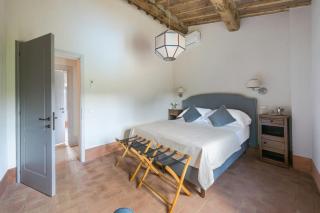 Historic Villa Overlooking Val Dorcia - 1