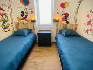 Gîte Pop Art Coloré, 6 pers, Proche Vichy - FR-1-489-519 - Montaigu-le-Blin - 2