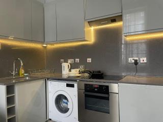 Baker Street Flats - London - 4