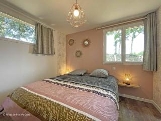 Maison en pierre avec jardin normand, wifi inclus - FR-1-497-208 - 2