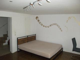 Helle große Souterrainwohnung mit eigenem Eingang - Unterhaching - 3