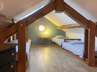 Charmant gîte avec terrasse et piscine, ferme familiale, produits locaux, animaux acceptés - FR-1-496-143 - Saint-André-dʼApchon - 1