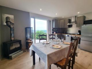 Gîte rénové avec terrasse panoramique et tout confort à Saint-Chamond, proche Saint-Étienne et Lyon - FR-1-496-324 - Saint-Chamond - 4
