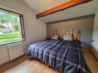 Gîte rénové avec terrasse et animaux acceptés à Saint-Chamond - FR-1-496-324 - 3