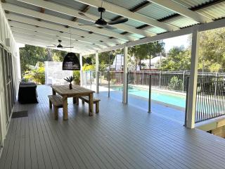 Sandyfeet House - Rainbow Beach - 9